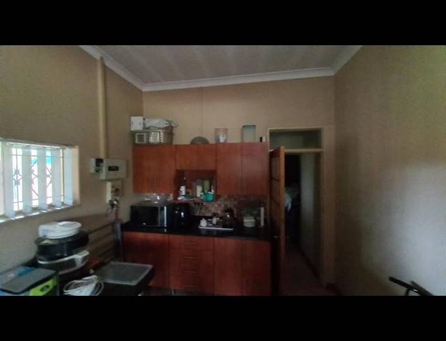 1 BEDROOM PROPERTY TO RENT IN PRETORIA GARDENS